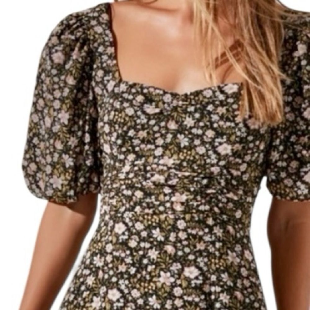 ASTR the label Dress - Picture 2 of 5